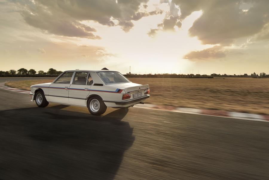  BMW 530 MLE (E12) 1976 года  (ZA) (фото 30 из 95)
